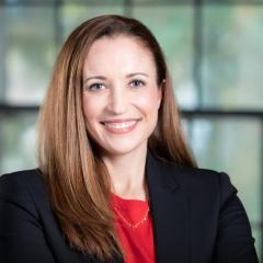headshot photo of Shelly Shaw